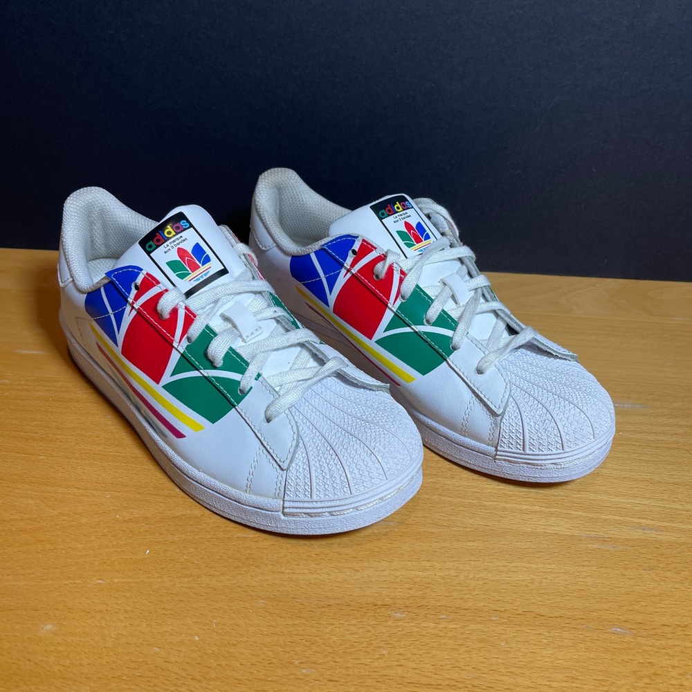 Adidas Superstar Kids Size 3 White Multicolor‎ Shell Toe Sneakers
